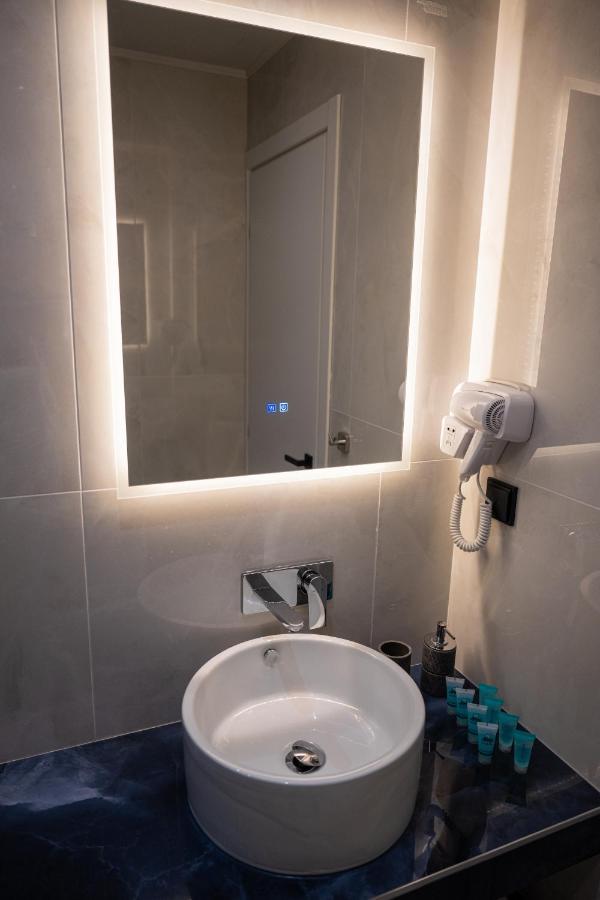 Fay Suites Flogita Esterno foto