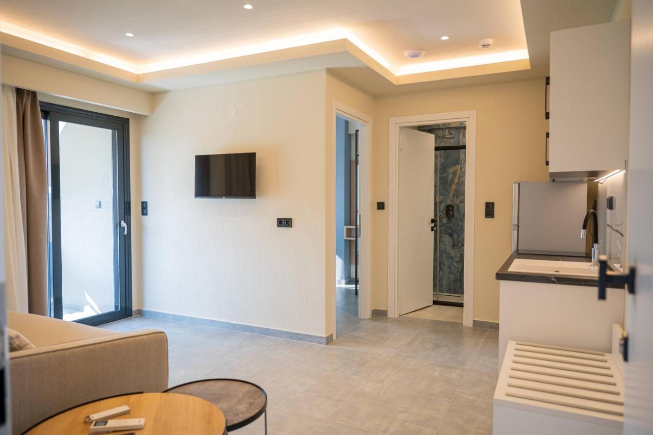 Fay Suites Flogita Esterno foto