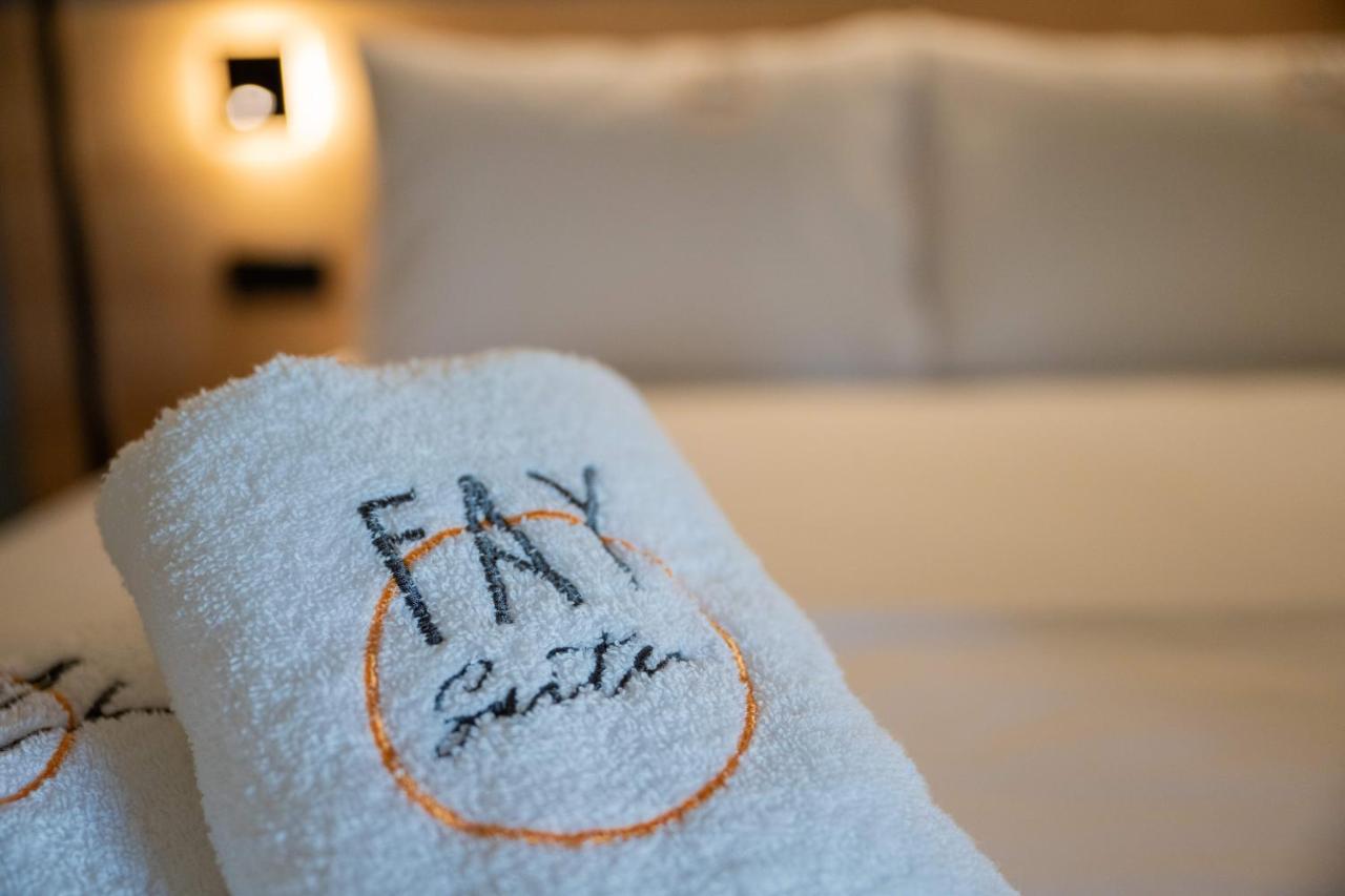 Fay Suites Flogita Esterno foto