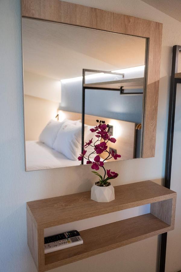 Fay Suites Flogita Esterno foto