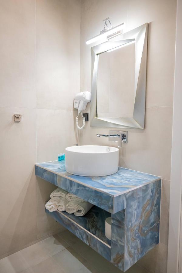 Fay Suites Flogita Esterno foto