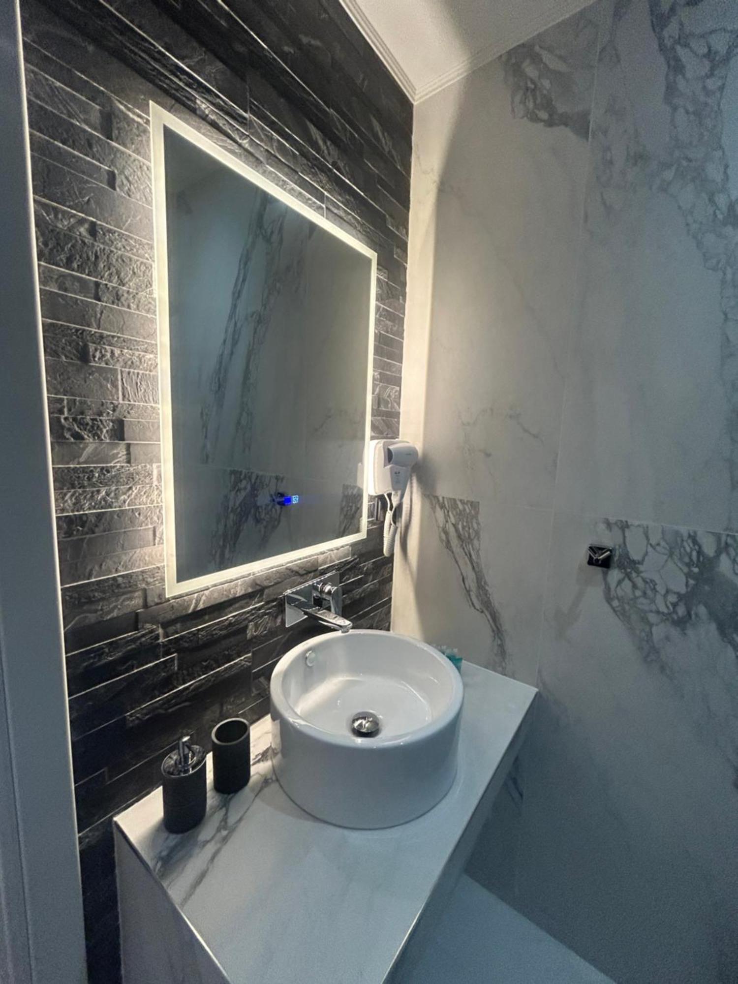 Fay Suites Flogita Esterno foto